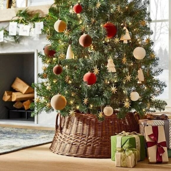 Set of 4 Wood Tree Ornaments - Threshold Studio McGee, Target Christmas 2022 - Picture 2 of 4